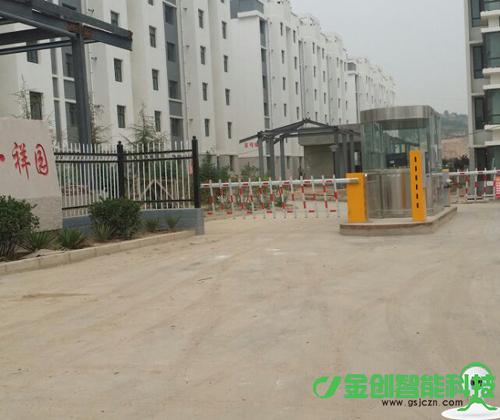 thumb_000-e27d8